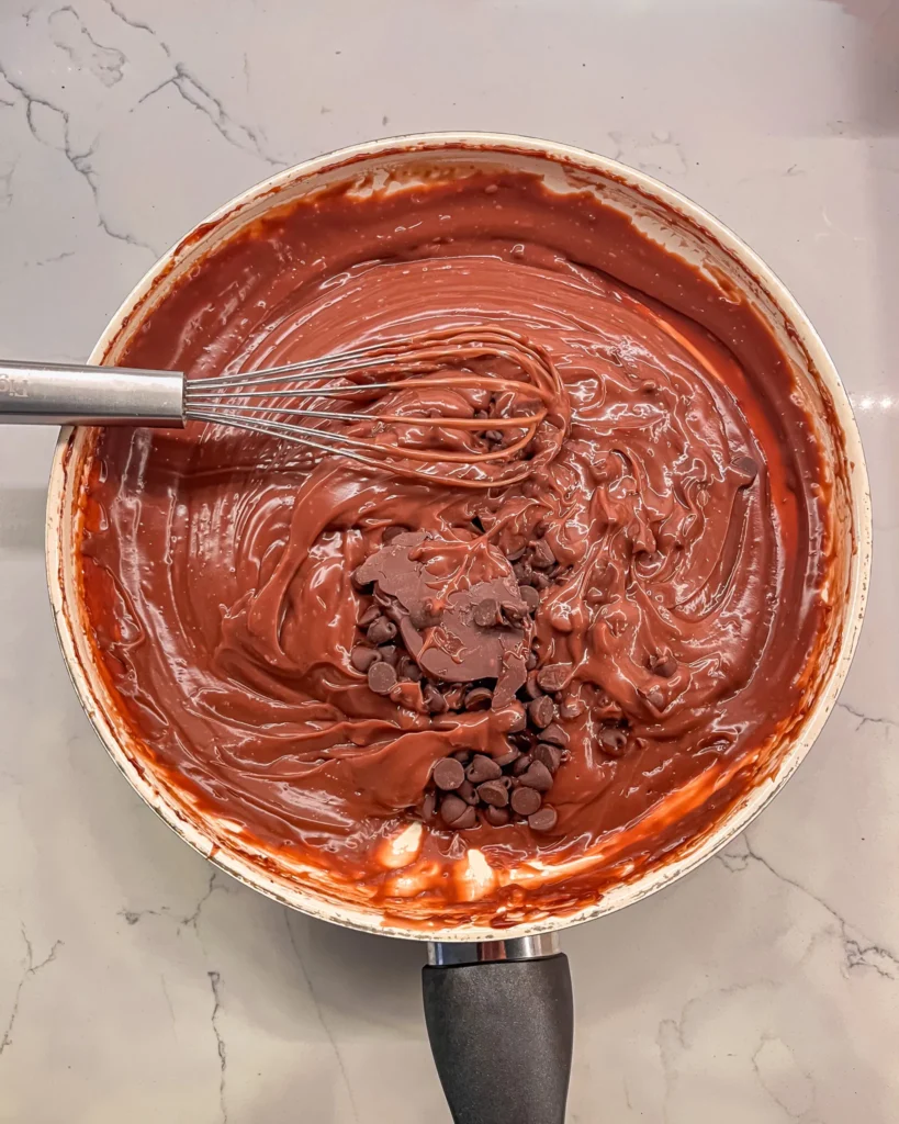 How to make eggless chocolate pudding step by step