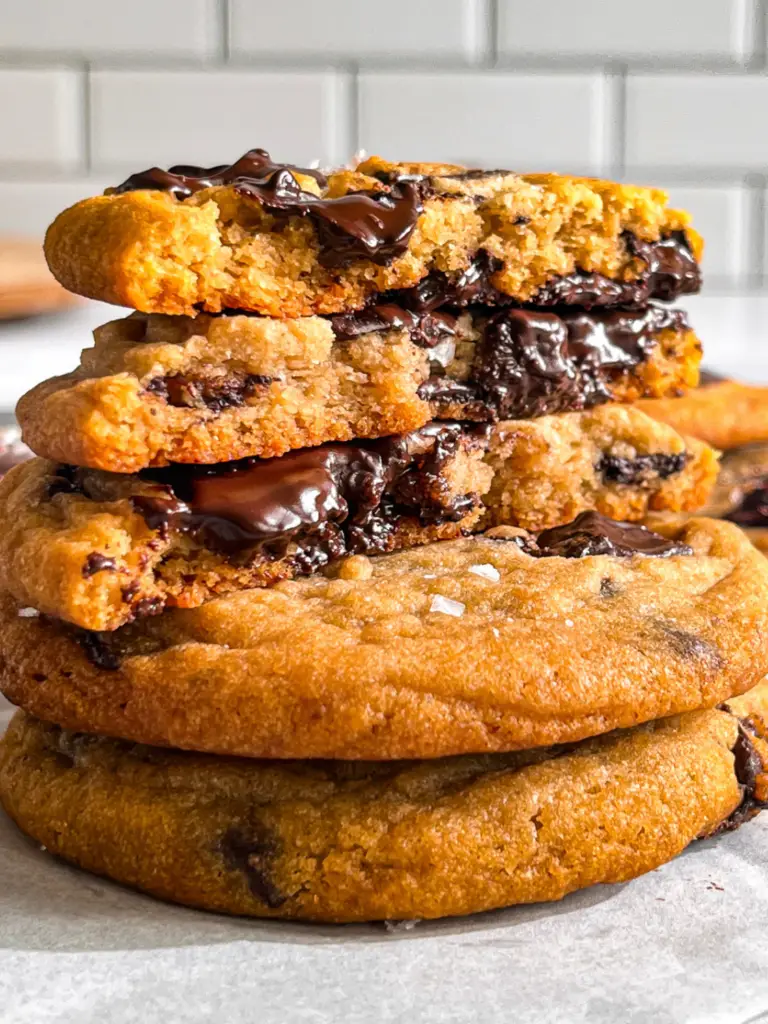 how to make Chocolate Chunk Cookies eggless and dairy-free, vegan