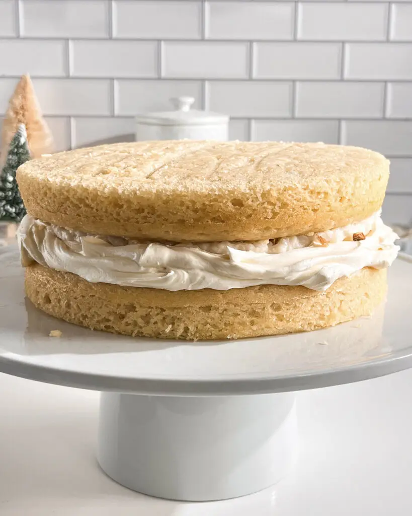 how to make white chocolate cake with coconut eggless