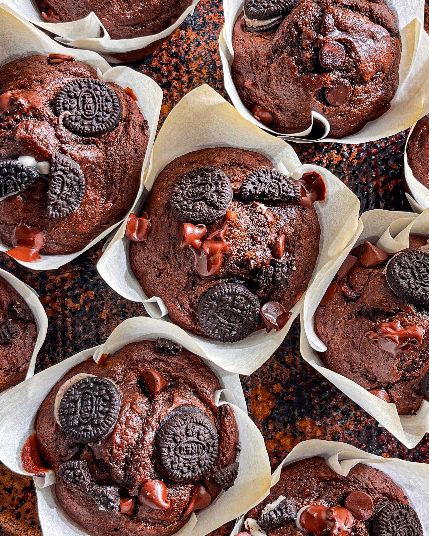 how to make bakery style eggless Double Chocolate banana Muffins