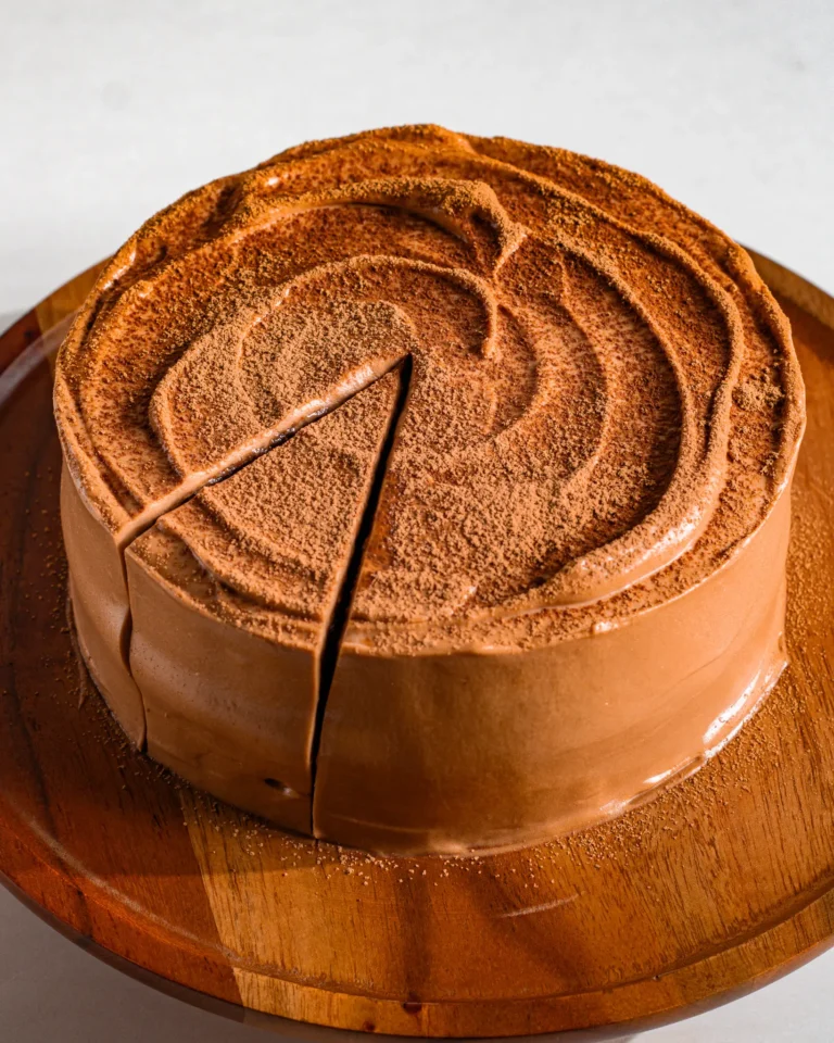 how to make moist mini Chocolate Cake with Milk Chocolate Ganache
